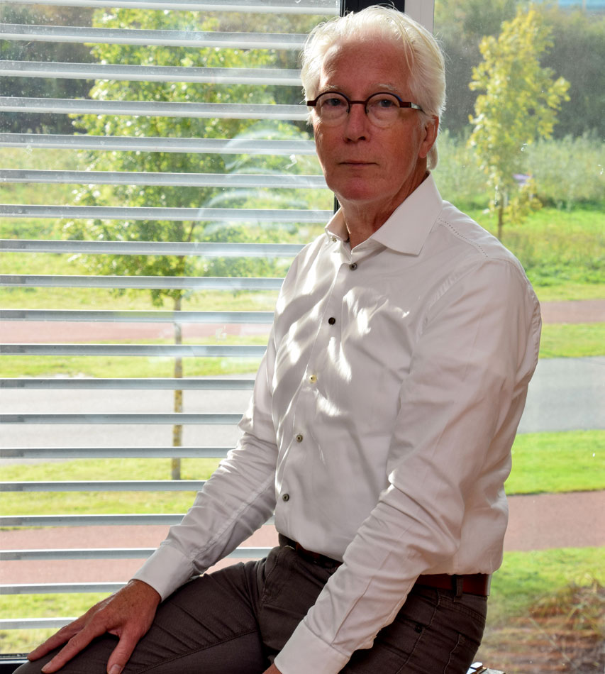 Henk Blik – Coach Onderwijsbureau Van Leeuwen Henk Blik - Coach Onderwijsbureau Van Leeuwen